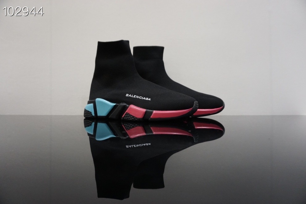 Balenciaga Speed Graffiti Sneaker in blue and red recycled knit, black and white graffiti sole unit 605942W2DB10087